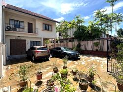 Sennett Estate (D13), Terrace #512672441